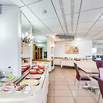 卡尔顿极度 酒店 3*