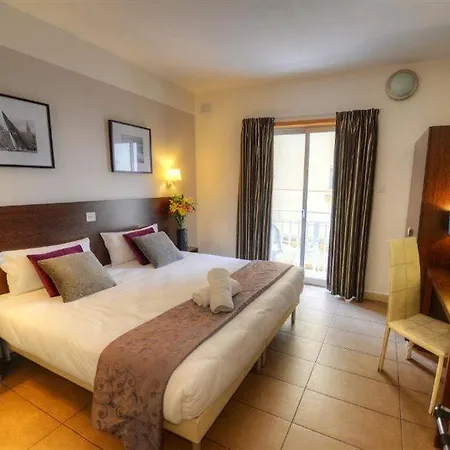 Carlton Hotel Sliema