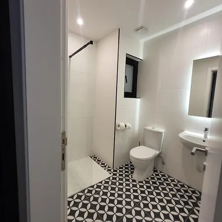Carlton Hotel 3*