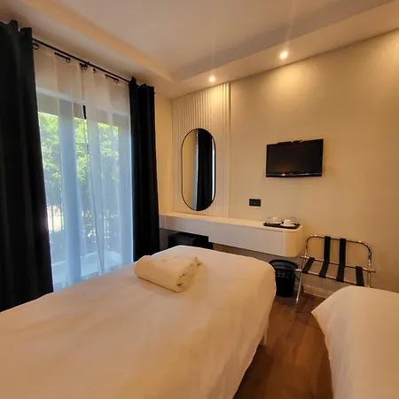 Carlton Hotel Sliema