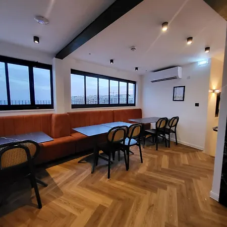 Carlton Hotel Sliema