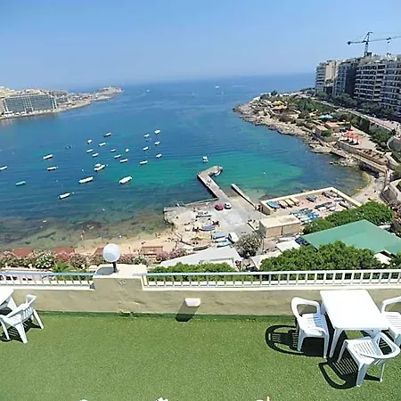 Hotel Carlton 3*
