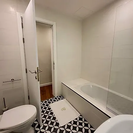 Carlton Hotel