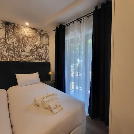 Hotel Carlton