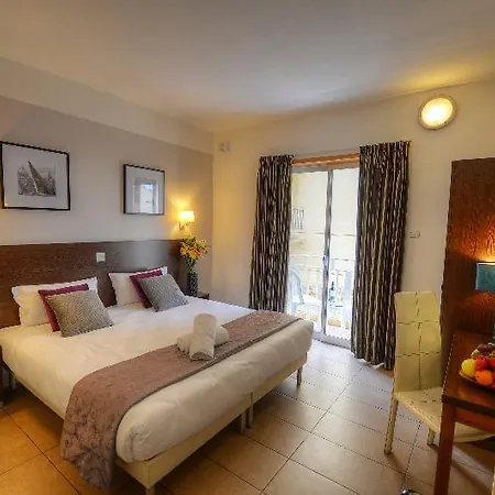 Hotel Carlton
