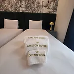 卡尔顿极度