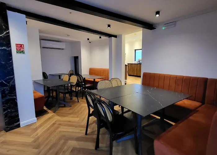 Szálloda Carlton 3*